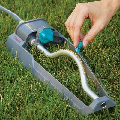 Gilmour Medium Duty Adjustable Rectangular Sprinkler Blue 2 Gilmour Medium Duty Adjustable Rectangular Sprinkler Blue - Image 2