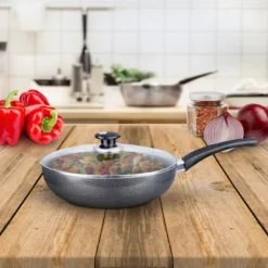 Brentwood Aluminum Non-Stick 11 Inch Wok With Lid In Black