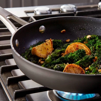 Calphalon Premier With MineralShield Nonstick 10" Fry Pan 2 Calphalon Premier With MineralShield Nonstick 10" Fry Pan - Image 2