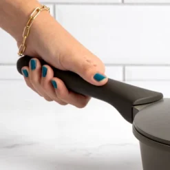 Goodful 3qt Cast Aluminum, Ceramic Deep Cooker With Lid, Side Handle And Long Handle -Sunnydaze Decor Store GUEST 6d7cb924 386f 473d 909f 8c4b5f9eb71c