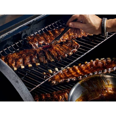 Weber SmokeFire EX6 Wood Pellet Grill - Black 10 Weber SmokeFire EX6 Wood Pellet Grill - Black - Image 10