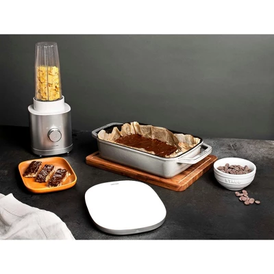 STAUB Cast Iron 12-inch X 8-inch Roasting Pan 3 STAUB Cast Iron 12-inch X 8-inch Roasting Pan - Image 3