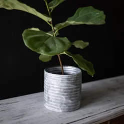 White Metal Planter - Foreside Home & Garden 11 White Metal Planter - Foreside Home & Garden -Sunnydaze Decor Store GUEST b0ab97ca 5892 40dc b52c 0f55daecace5