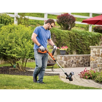 Black & Decker LCC340C 40V MAX Automatic Feed Spool Lithium-Ion 13 In. Cordless String Trimmer And Sweeper Combo Kit (2 Ah) 12 Black & Decker LCC340C 40V MAX Automatic Feed Spool Lithium-Ion 13 In. Cordless String Trimmer And Sweeper Combo Kit (2 Ah) - Image 12